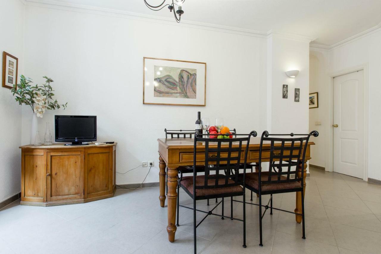Apartamento Temporada Мадрид Екстер'єр фото