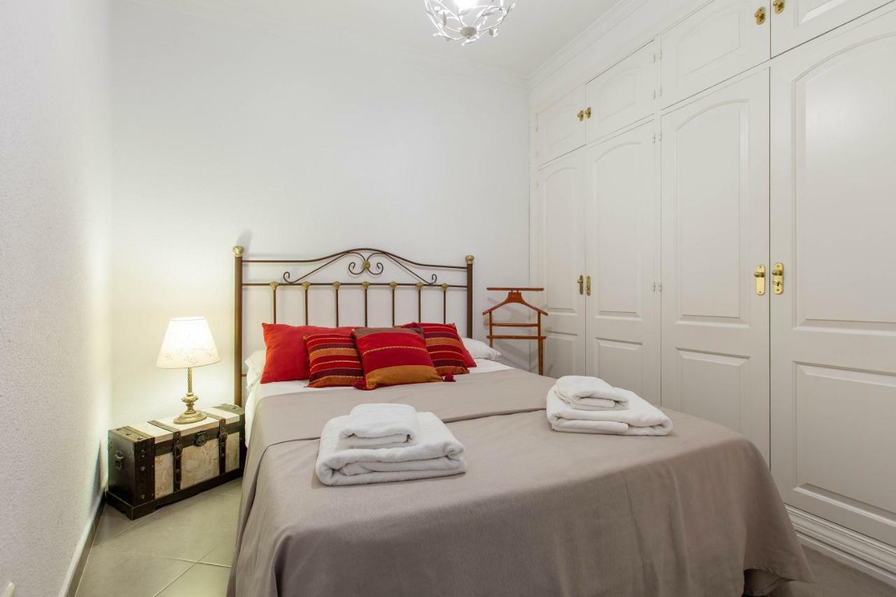 Apartamento Temporada Мадрид Екстер'єр фото