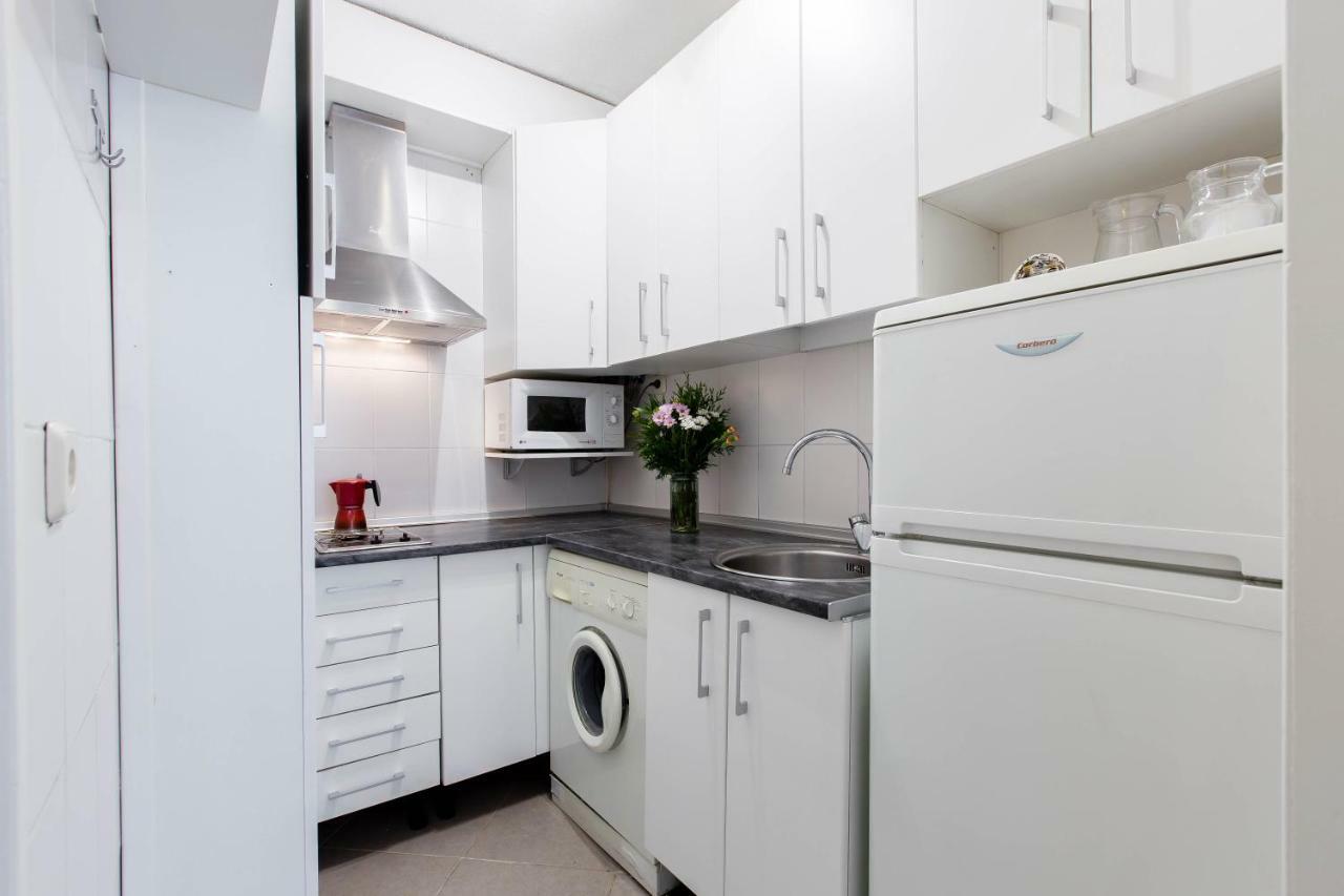 Apartamento Temporada Мадрид Екстер'єр фото